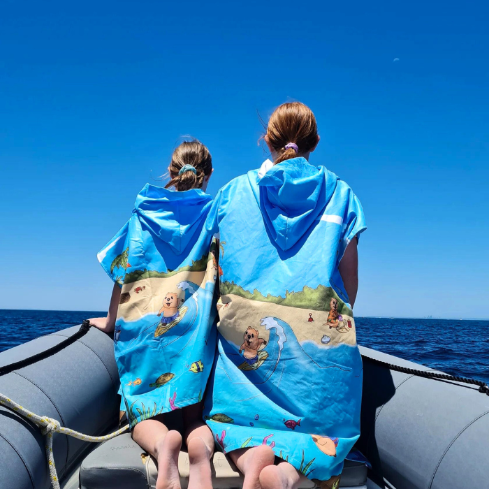 kids quokka hooded towels