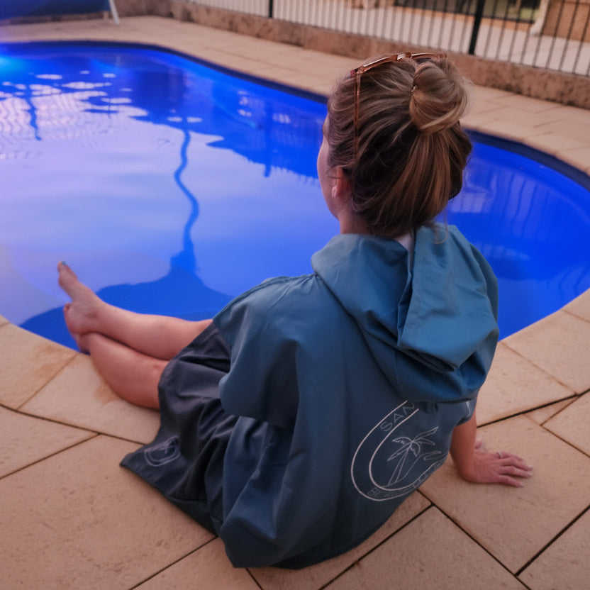 hooded towels for adults