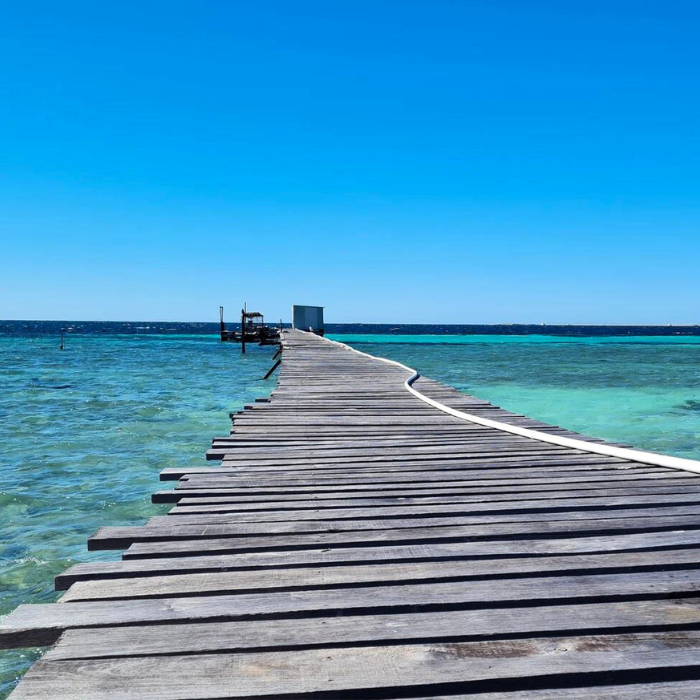 Abrolhos Islands Towel | Sand Free Beach Towel | Sandy Toes Beachwear